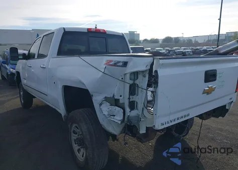 2015 Chevrolet Silverado 2500Hd Ltz z USA, uszkodzony, nr VIN 1GC1KWEG3FF162752